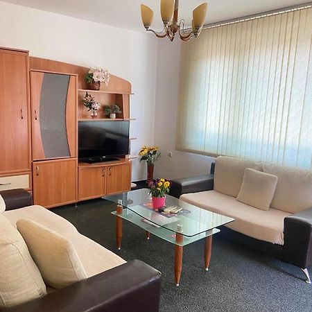 Hotel Tedi Asenowgrad Zewnętrze zdjęcie