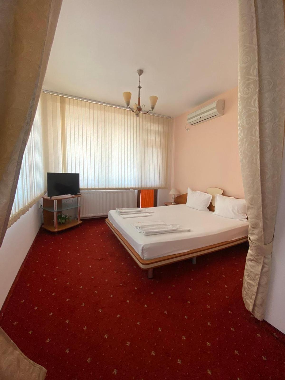 Hotel Tedi Asenowgrad Zewnętrze zdjęcie