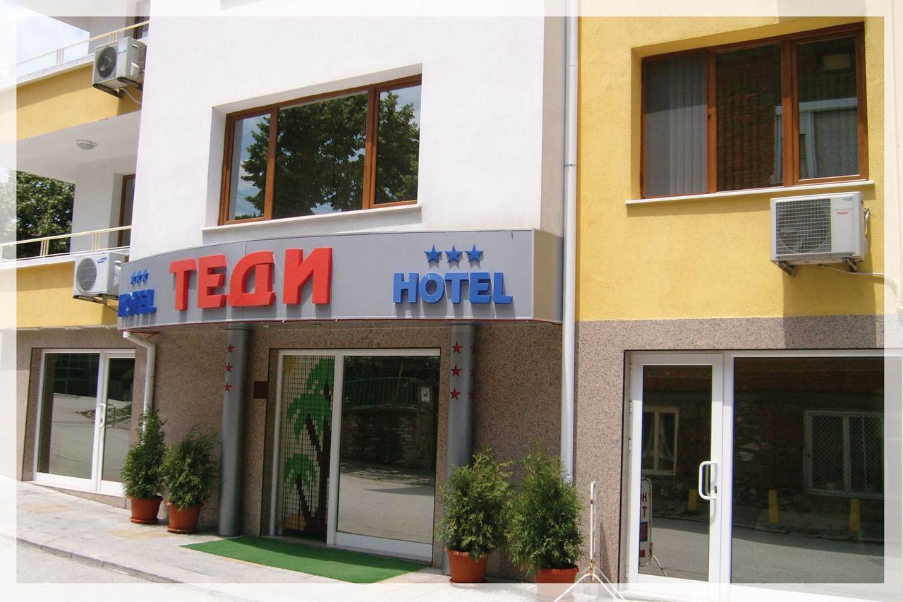 Hotel Tedi Asenowgrad Zewnętrze zdjęcie